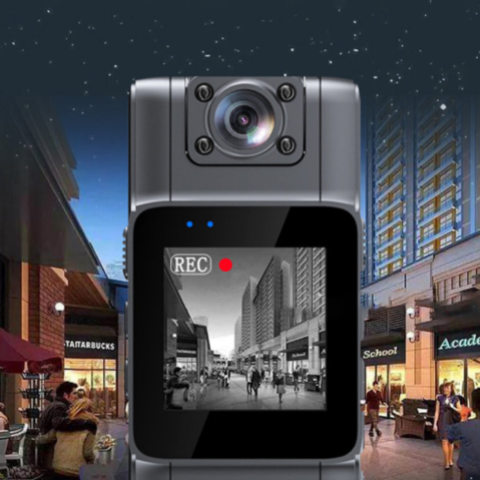 Telecamera Girevole per Auto – Registrazione a 360° e Visione Notturna