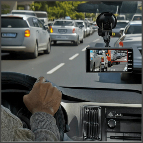 Dashboard Camera – Permanent Security on the Road