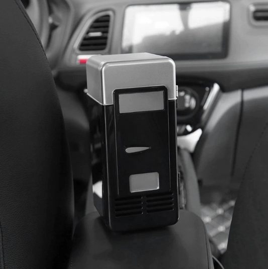 ثلاجة صغيرة USB 5V 10W — مثالية للمكتب والسيارة 