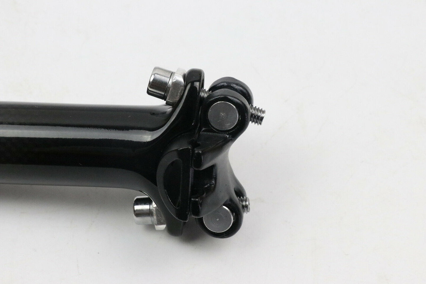 Bike Seat Post — Adjustable & Lightweight for Optimal Performance 