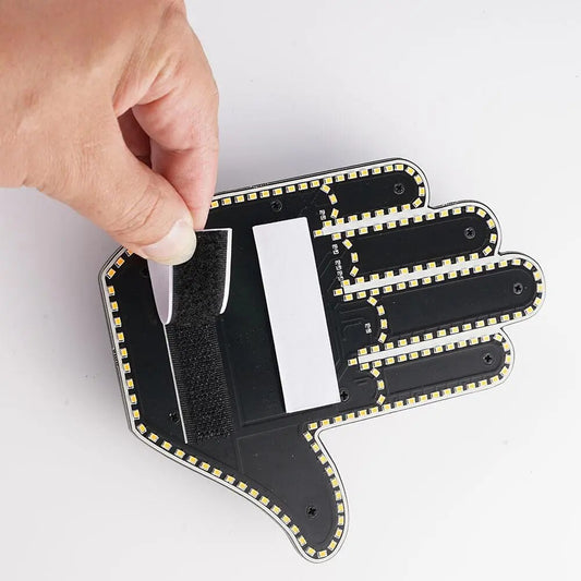 LED signalizácia na diaľkové ovládanie pre zadné sklo — Gestá a svetelné správy 