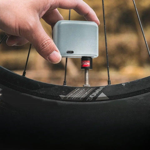 Mini přenosný vzduchový kompresor – rychlé nafukování pro všechny vaše cesty 