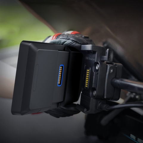 Motorcycle Navigation System — Easy and Multifunctional Control 