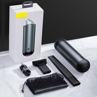 ポータブル充電式掃除機 — 迅速かつ効果的な掃除 