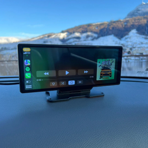 Car Multimedia System - HD Screen & Wireless CarPlay