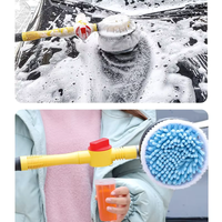 Microfiber Car Cleaning Brush – Telescopic, Soft & Scratch-Resistant
