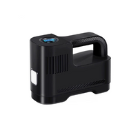 Přenosný digitální 12V vzduchový kompresor s LED lampou — bezpečnost a použití v noci 