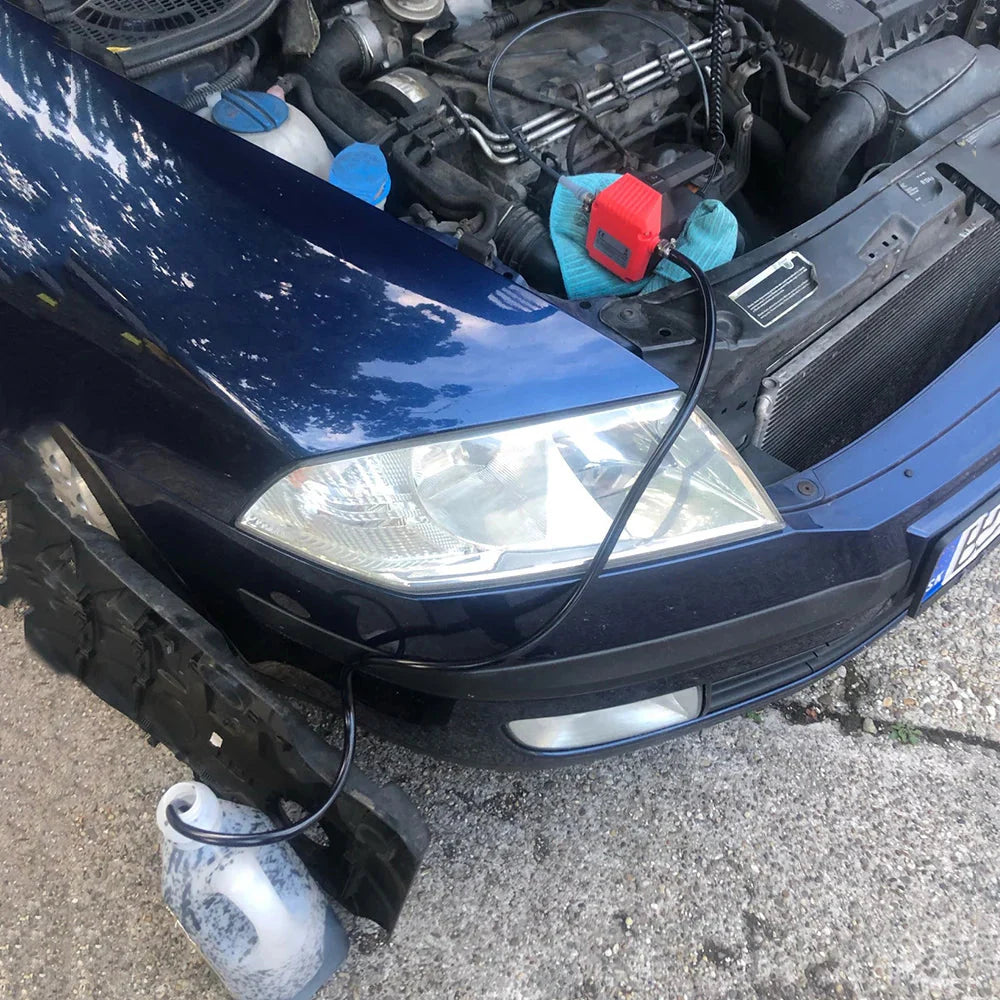 Sähkölaitteella varustettu öljynpoistopumppu — Yhteensopiva 12V/24V helppoa tyhjentämistä varten 